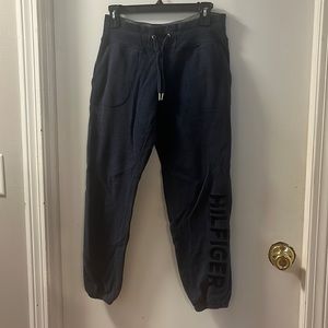 Navy blue Tommy Hilfiger, size S